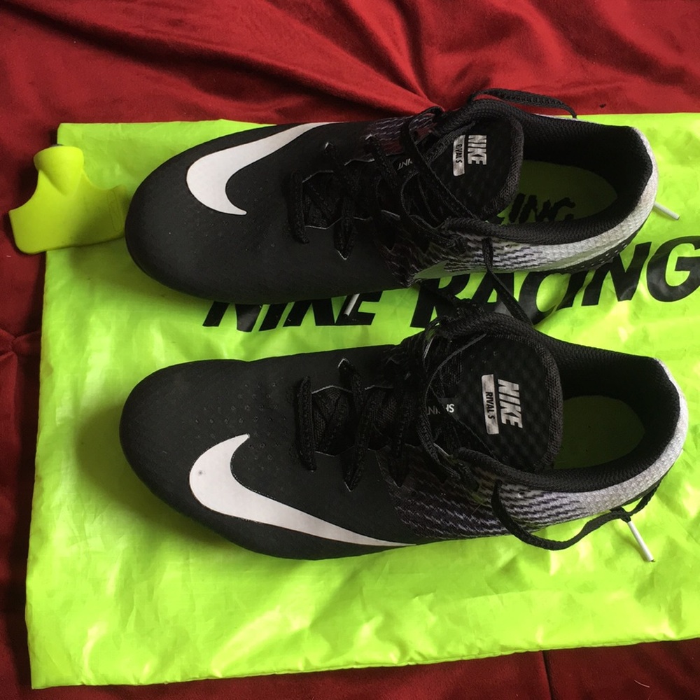nike track spikes